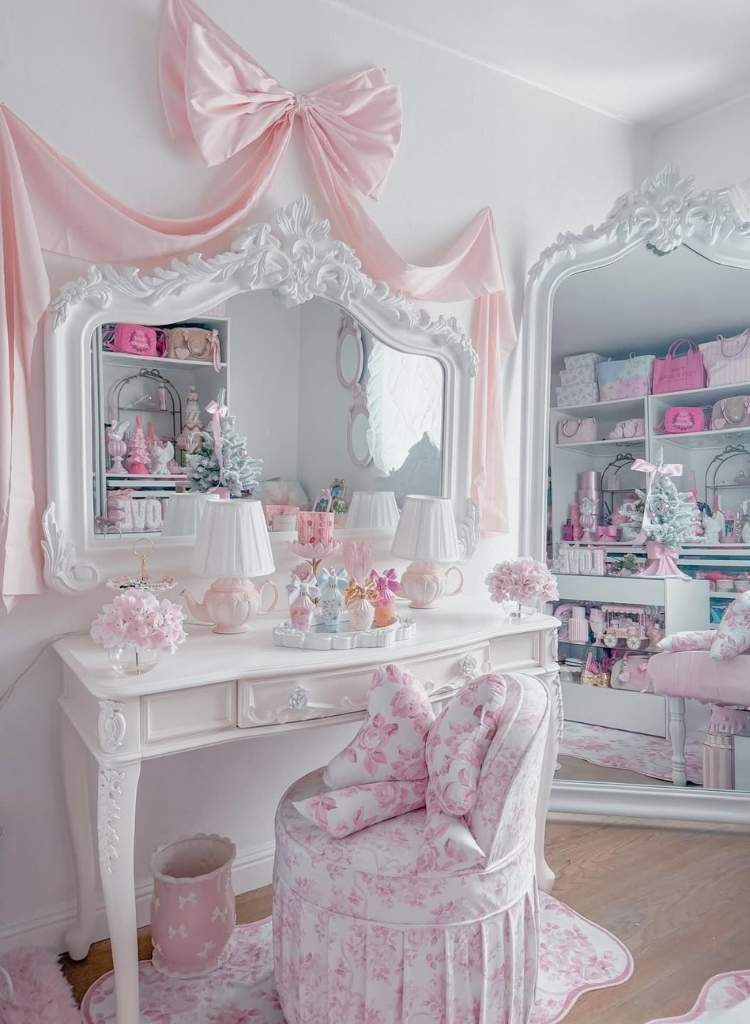 Soft Romantic Vanity