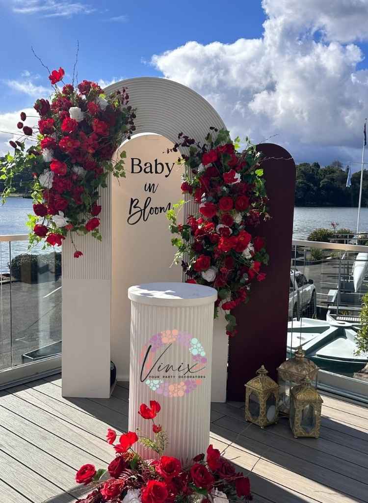 Red Rose Waterfront Shower