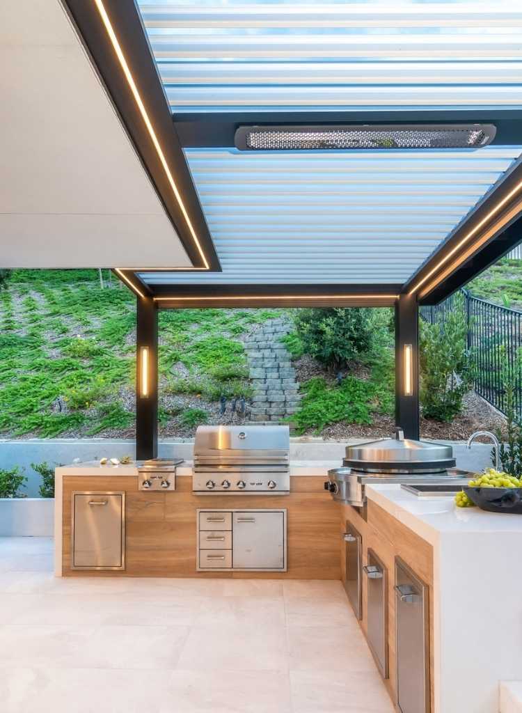 Modern Outdoor Kitchen Louvered Roof Heater